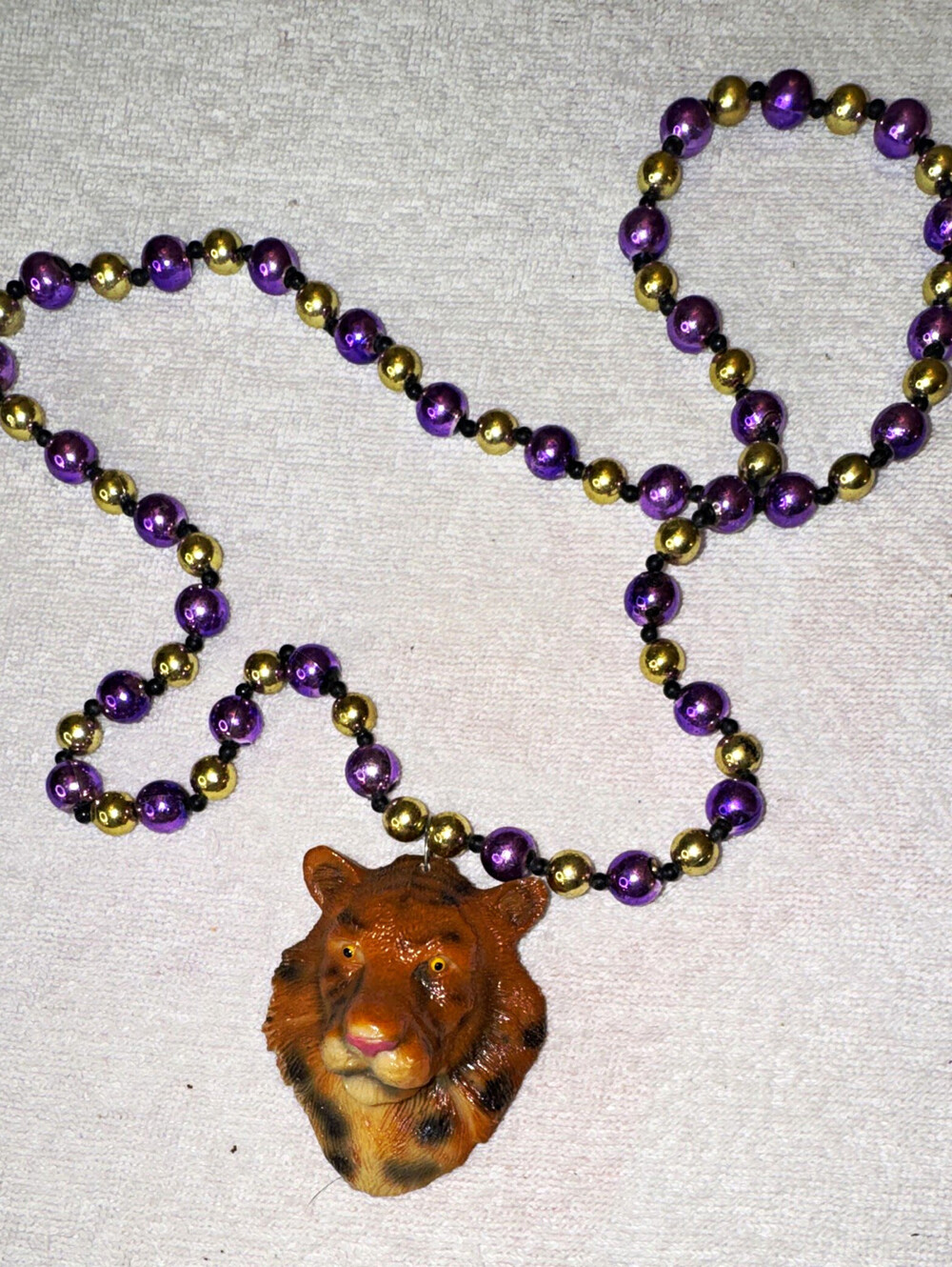 Purple Gold Brown Plastic Beaded Ball Necklace Tiger Head Animal Charm Pendant